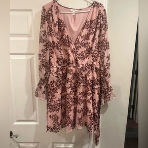 Lc Lauren Conrad size 2x light pink and burgundy floral midi dress with ruffles
